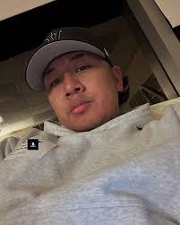 Vicente “Manong-Kuya” Navarro (@vc3nte) • Instagram photos and videos