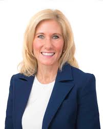 Kim Ulmer's Instagram, Twitter & Facebook