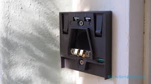 Maybe you would like to learn more about one of these? August Doorbell Cam Pro Review Slashgear