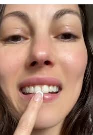 Im Amanda Guy with Missing Tooth in Bed