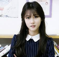 Kim Sae Ron Accepted Into Miss A S Suzy And Sulli S Former High School Aktris Wanita Korea