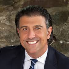 Former Ralph Lauren leader joins University of South Carolina Department of  Retailing faculty