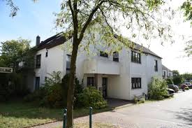 Wohnungen mieten wuppertal vohwinkel, mietwohnungen wuppertal vohwinkel, wohnungsangebote vom makler und von privat: 5 Zimmer Wohnung Zu Vermieten Krutscheider Weg 106 42327 Wuppertal Vohwinkel Mapio Net