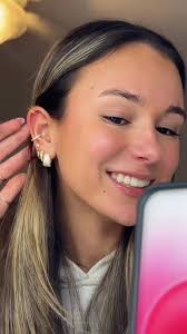 someone complimented my jewelry today and omg best compliment of the year  🙌🏻 #jewelry #earringinspo #goldjewelry #fyp #amazonfinds