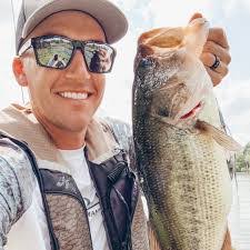 Shawn Priest's Instagram, Twitter & Facebook