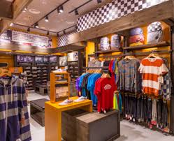 Vans off the wall designed by vinicius gut. Vans Mid Valley Megamall