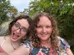 Robert Mcaniff's Instagram, Twitter & Facebook