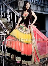 Women S Fashion Trend Lehenga Latest Fashion Trends India Fashion Womens Summer Fashion Outfits Dress Indian Style