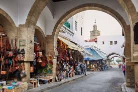 معرف المنطقة الزمنية لـالدار البيضاء هو africa/casablanca. Ø¬ÙˆÙ„Ø© ÙÙŠ Ø§Ù„Ù…Ø¯ÙŠÙ†Ø© Ø§Ù„Ù‚Ø¯ÙŠÙ…Ø© Ø¨Ø§Ù„Ø¯Ø§Ø± Ø§Ù„Ø¨ÙŠØ¶Ø§Ø¡ Ø§Ù… Ø§Ù„Ù‚Ø±Ù‰