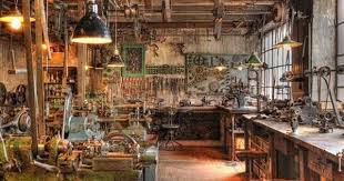 Touristik Merzig Feinmechanisches Museum Fellenbergmuhle In Merzig Hobbithaus Werkstadt Werkstatteinrichtung