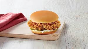A kfc nashville hot chicken & waffle sandwich contains egg, gluten, milk, msg, soy and wheat. Kfc Nashville Hot Crispy Colonel Sandwich Nutrition Facts