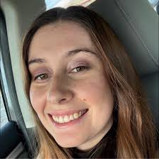 Are the Evil Queen Ears available at Disneyland?