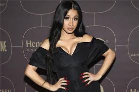 Bruno mars ist nicht die art von berühmtheit, die der presse oder seinen fans zugang zu seinem privatleben verschafft und sich stattdessen dafür „sie ist meine beste freundin. Cardi B Sagt Tour Mit Bruno Mars Ab
