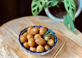 Sebab, di dalam satu telur rebus terdapat protein dan omega 3 yang. 5 Aneka Masakan Rumahan Berbahan Telur Puyuh Yang Gampang Diolah Anak Kecil Pasti Suka