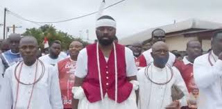 She is the wife of hm king tsola emiko who ascended the throne in 2021 april. Uz4xg Dhfe Rkm