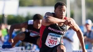 Brophy Prep senior Isaiah Oliver