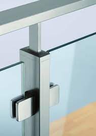Supporti Corrimano Square Line 60x30 Sistemiperringhiere Ringhiereinvetro Balcony Glass Design Staircase Railing Design Home Stairs Design