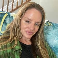 Megan Dabney's Instagram, Twitter & Facebook