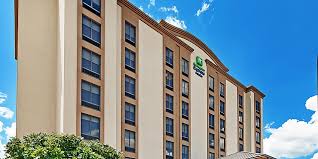 Now $113 (was $̶1̶4̶1̶) on tripadvisor: Holiday Inn Express Suites Houston Memorial Park Area Hotel In Houston By Ihg