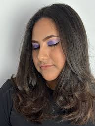 Is anybody interested in service for service 🥹 I am a hair stylist and  MUA. I'm more specifically looking for a tattoo artist for a couple of  tattoos nothing too dramatic 🫠