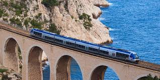 Tout comme le collectif oui au train de nuit, le député pointe du doigt la politique de la sncf qui n'a cessé de rendre les intercités de nuit. Thello Arrete Ses Trains De Nuit Paris Venise Et Ses Trains En Paca Reviendra T Il En France Avec Des Tgv