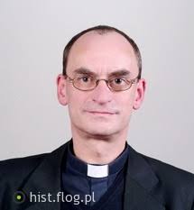 Ks.Marek Rusak-proboszcz parafii w Zawichoście.