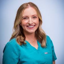 Ashley Risner's Instagram, Twitter & Facebook