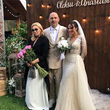 Maybe you would like to learn more about one of these? Svadba Potapa I Nasti V Foto I Video Chuvstvennye Pocelui U Altarya I Sovmestnyj Tanec Glamur Tsn Ua