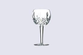 Traditional 15th anniversary gifts mark the passage of time with beautiful cut glass. Wedding Anniversary Gift By Year Crystal For Your 15th Anniversary Martha Stewart
