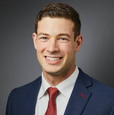 Benjamin Brink's Instagram, Twitter & Facebook