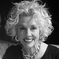 Phyllis Starr's Instagram, Twitter & Facebook