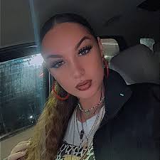 Abby Schwartz (@abby.schwartz.7731)