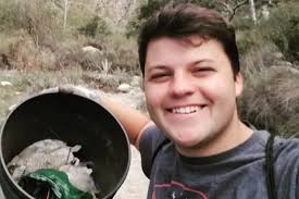 Ini Pemuda yang Jadi Pahlawan dalam Kebakaran Los Angeles sebab Selamatkan  Banyak Nyawa Berkat Postingannya di Facebook