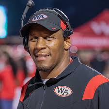 Ace Ewing (@NvisionAce)