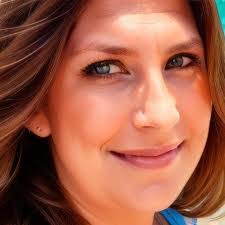 Janet Reichenbach's Instagram, Twitter & Facebook