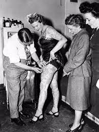 » with recent tattoos (30 days or less), tattoos must be healed before receiving the vaccine and no new tattoos should be gotten until the Photo From 1947 Of Dr Vincent Ardiello Injecting A Smallpox Vaccine Into The Thigh Of Betty Broadband The Tattoo Lady Who Worked At The Circus Th Twitter Thread From Lee Trott