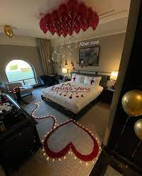 Pin By Tionna Stephens On اجواء رومانسيه Romantic Room Decoration Romantic Bedroom Decor Romantic Room