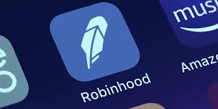 Robinhood reported a 369% increase over one year in the number of female crypto traders on their platform, and by early 2021, close to 30% of its active customers were women. Sec Delays Robinhood S Ipo Plans Due To Crypto Business Decrypt