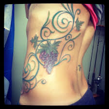 Grapevine tattoo is all about connection. Grape Vine Tattoo Coolz Tatttoo Ideas Vine Tattoos Grape Vines Tattoos