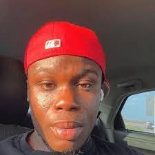 Iesha Walker's Instagram, Twitter & Facebook