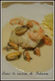 Lotte Aux Fruits De Mer Et Safran Dans La Cuisine De Fabienne Recette Lotte Recettes De Cuisine Cuisine Poisson