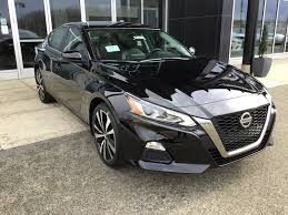 2020 Nissan Altima 2 5 Sr Uper Black Nissan Altima With 0 Available Now Best Cars For Teens Nissan Trucks For Sale