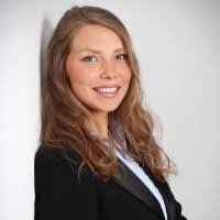 Emma Folkerts's Instagram, Twitter & Facebook