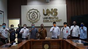 Untuk angkatan pertama mahasiswa yang diterima sebanyak 141 mahasiswa dari 700 pendaftar. Sv Uns Kampus Madiun Siap Menerima Mahasiswa Baru Tahun Ini Universitas Sebelas Maret