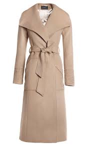 This long wrap coat in luxurious baby alpaca has the sentaler signature wide collar that works in harmony with the longer length. Shopping Best Beige Coats As Seen On Meghan Markle And Naomi Watts Hello Canada