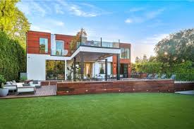 Steve austin homes was founded in 2003 and quickly became a premier custom home builder for the what we love most about our house is the attention to detail. E25ud4vrblevvm