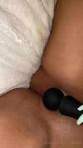 BabyBrianna aka Trixieboo21 Sextape (1)