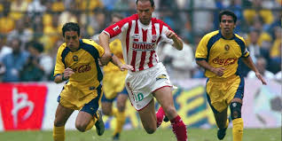 Tras su paso por las divisiones regionales del fútbol extremeño ascendió a tercera división con tan solo 17 años. America Vs Necaxa 2002 Futbol Rf