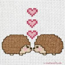 12,5 cm x 12,5 cm finished size: Cross Stitch Pattern Valentine Hedgehogs