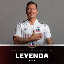 Con goles de gabriel costa y javier parraguez, que anotó en el minuto 9+7, colo colo se impuso a coquimbo por la primera división de chile. Colo Colo Hoy Esta De Celebracion El Goleador Facebook